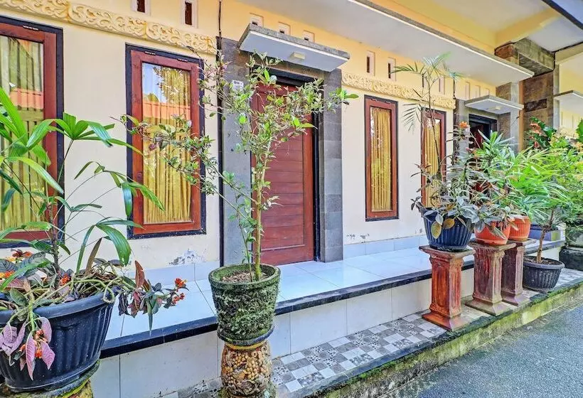 ホテル Oyo 92438 Nugraha Stay