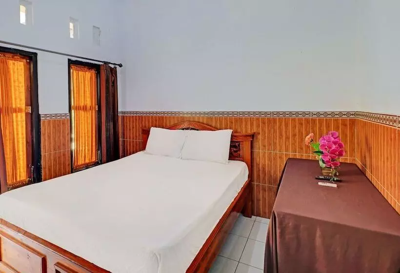 ホテル Oyo 92438 Nugraha Stay