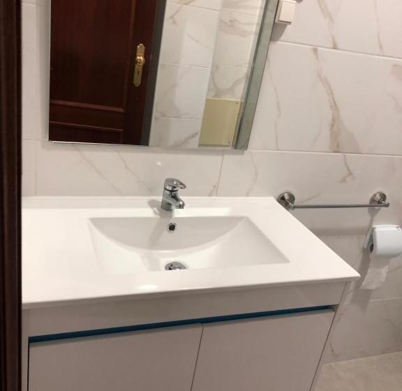 Отель Restaurante Residencial Pizzaria S. Estevão