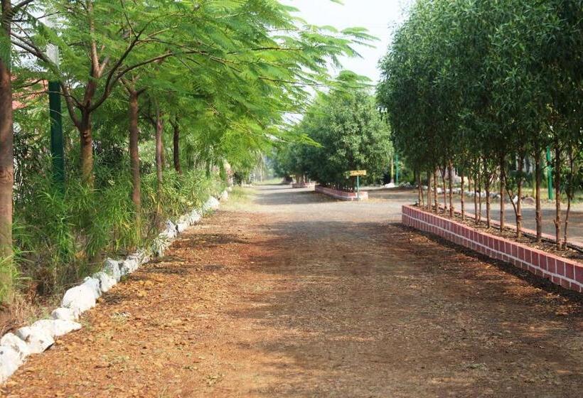 Hotel Strawberry Resort