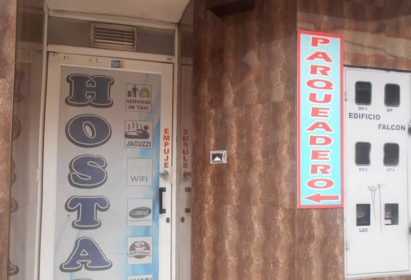 ペンション Hostal Cridmy