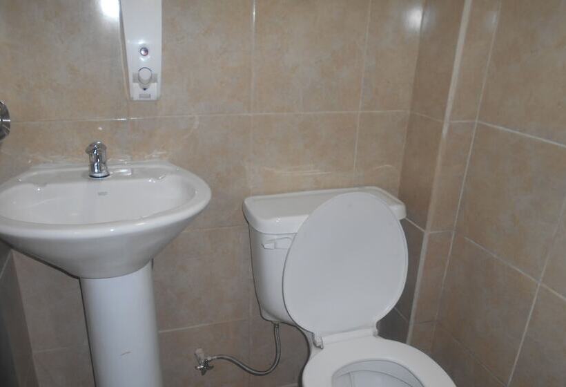 Pensionat Hostal Cridmy