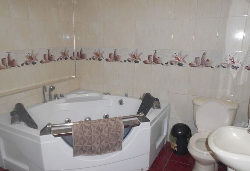 Pensionat Hostal Cridmy