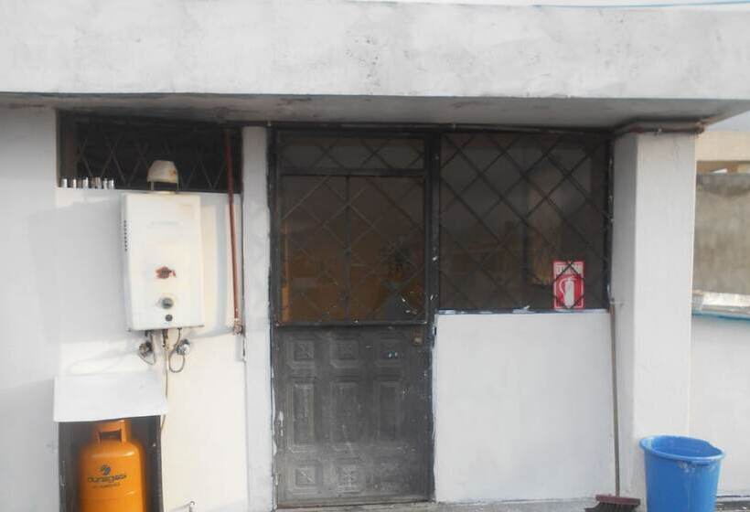 Pensionat Hostal Cridmy