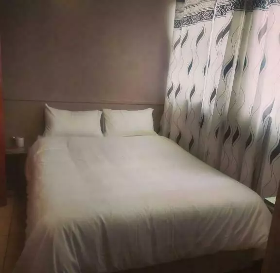 Retkeilymaja Stay Inn Krugersdorp