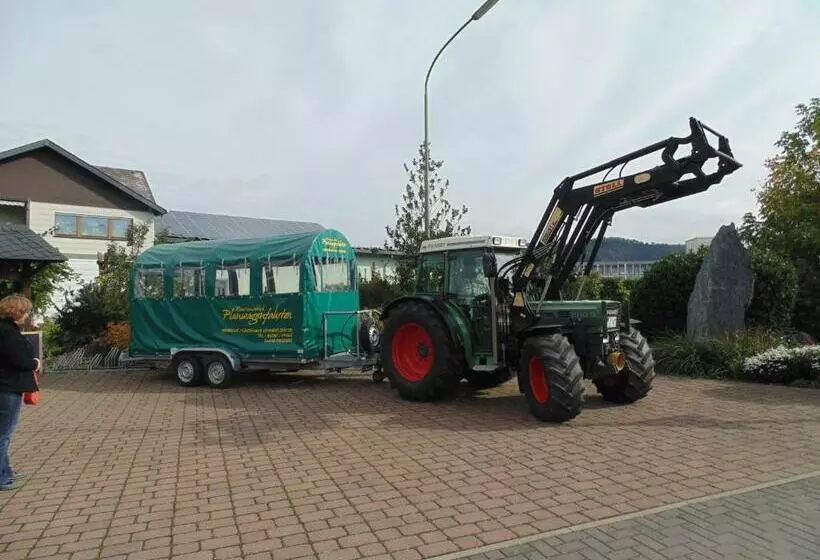 ユースホステル Weingut Lehnert Später