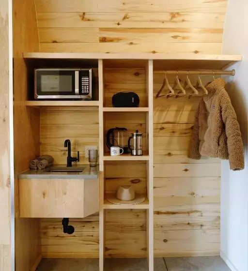 Hotelli Frontier Drive Inn