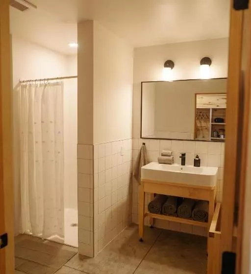 Hotelli Frontier Drive Inn