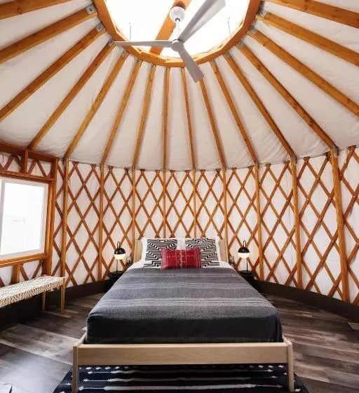 Hotelli Frontier Drive Inn