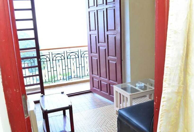 Отель Get Together Homestay