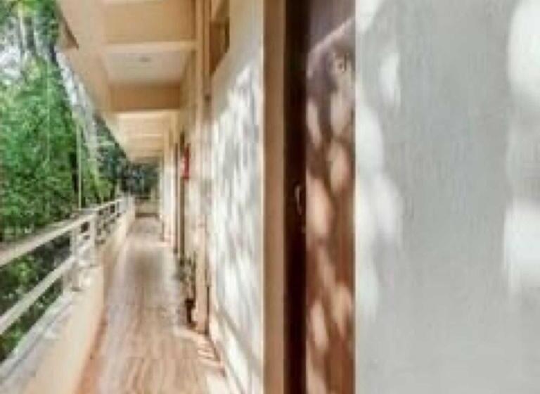 호텔 Oyo Flagship 81070 Sunshine