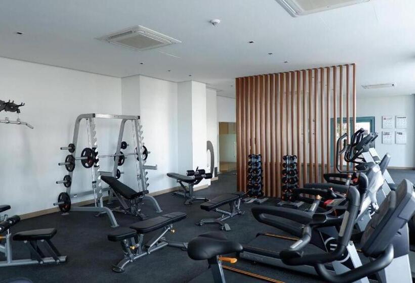 Modern Comforts 1br Urban Getaway In Bgc