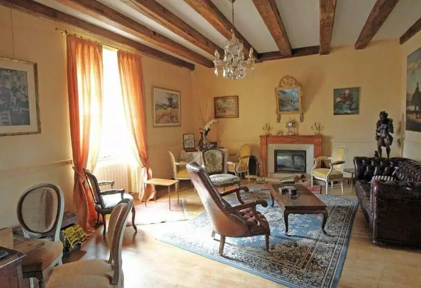 Aamiaismajoitus (B&B) La Maison De La Faye
