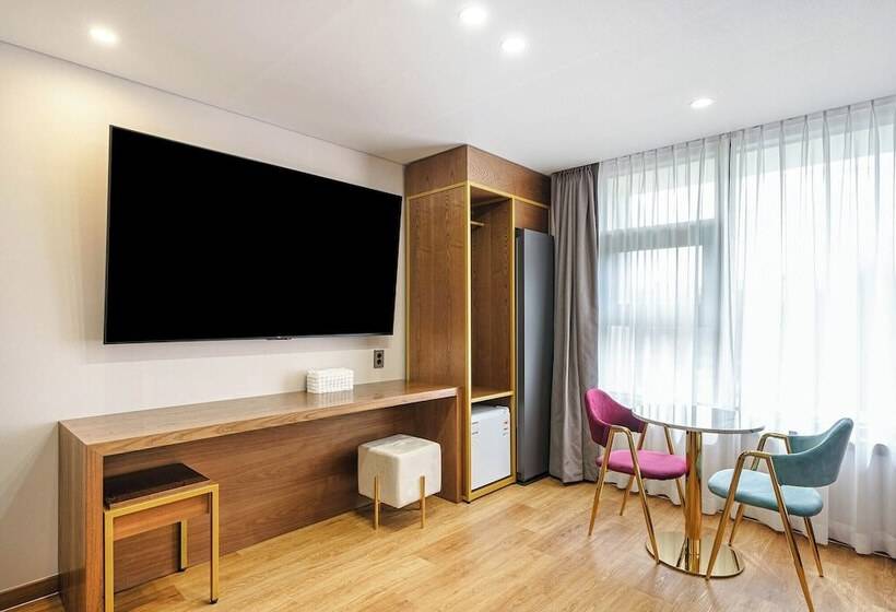 Browndot Hotel Jeonju Ajung