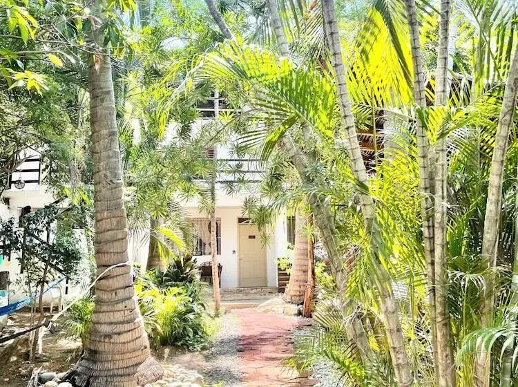 Hotelli El Eden Escondido