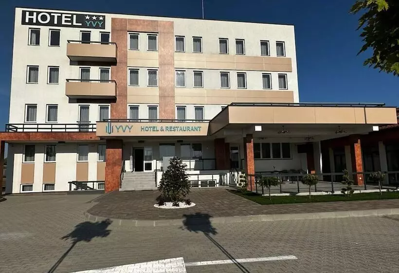 Hotelli Yvy