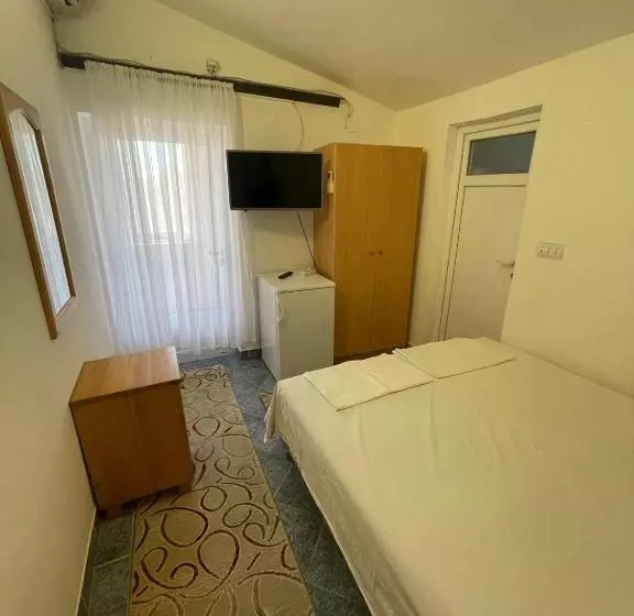 پانسیون Apartments Zeneva