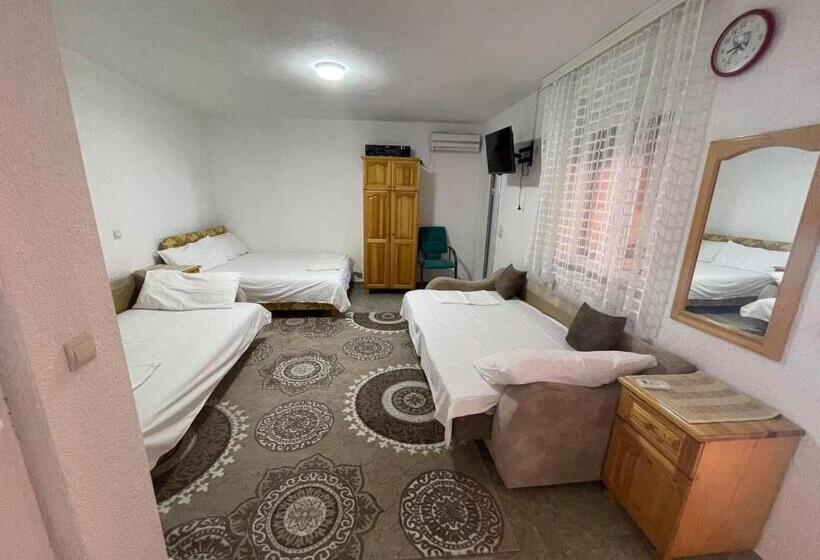 پانسیون Apartments Zeneva