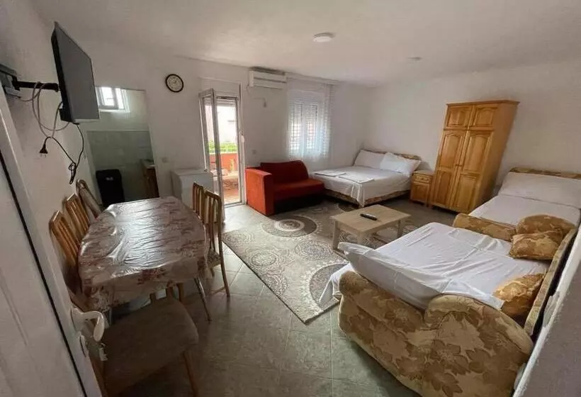 پانسیون Apartments Zeneva
