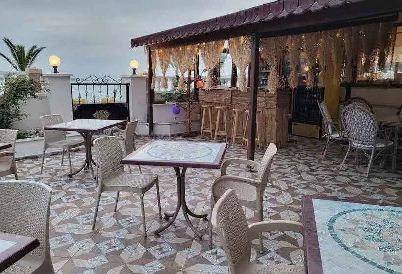 Sözer Otel