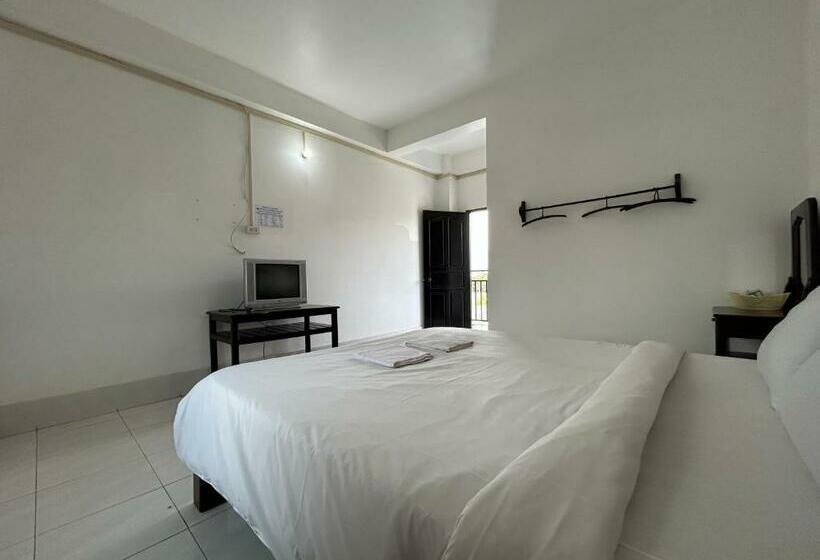 Vang Vieng Backpackers Hostel