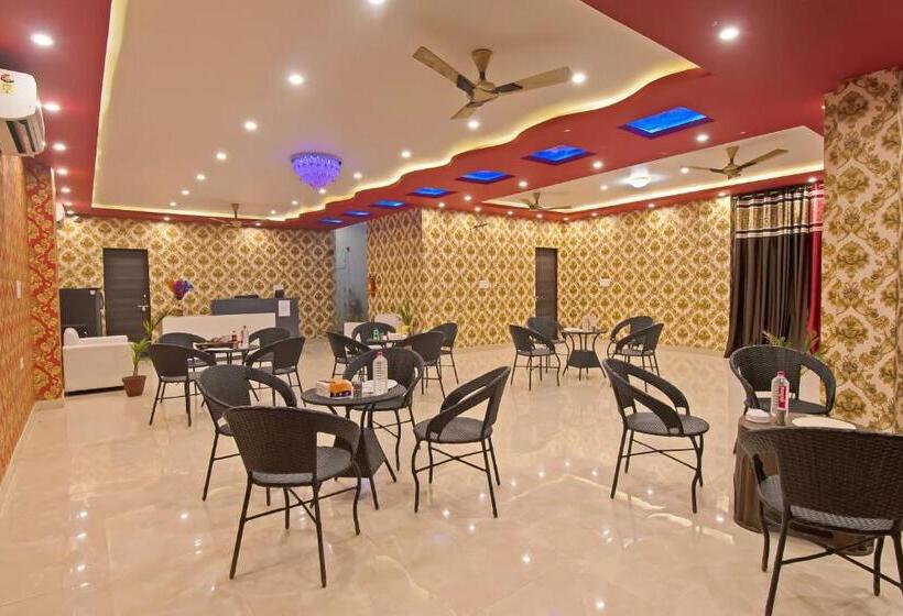 Collection O 80931 Hotel Vedansh