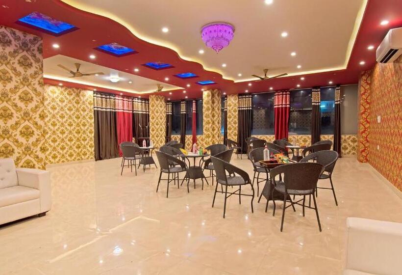 Collection O 80931 Hotel Vedansh