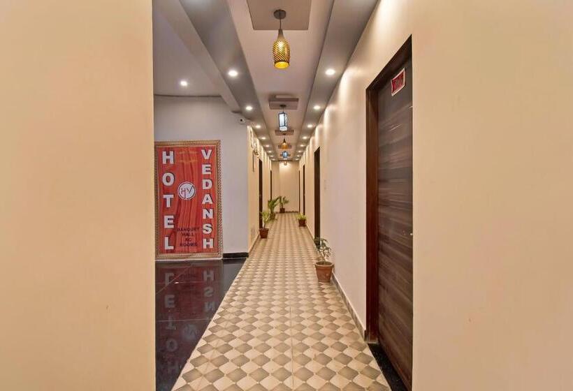 Collection O 80931 Hotel Vedansh