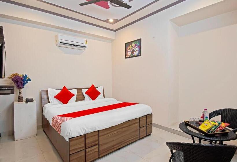 Collection O 80931 Hotel Vedansh