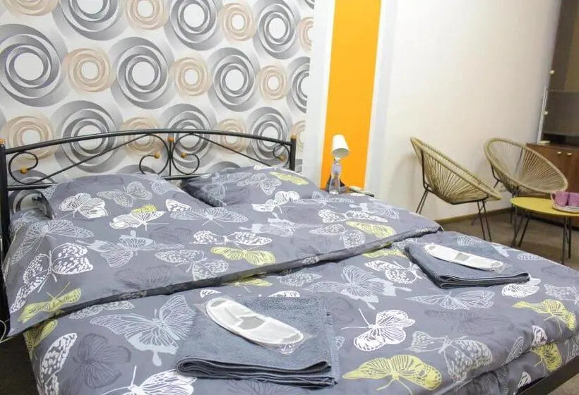 Retkeilymaja Uneed Rooms Somnium