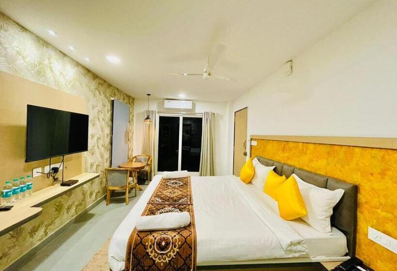 ホテル Lake View Airport Zone