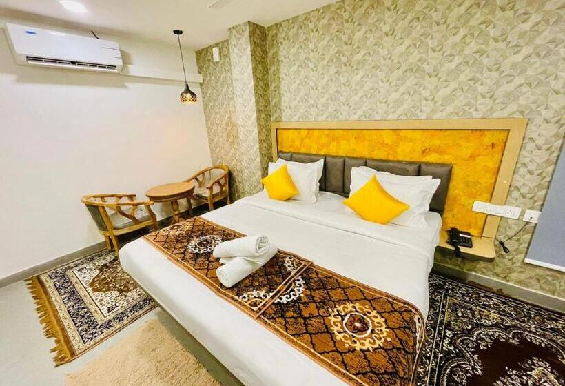 ホテル Lake View Airport Zone