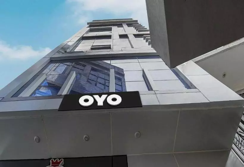 Hotelli Oyo Flagship 81028 Ss