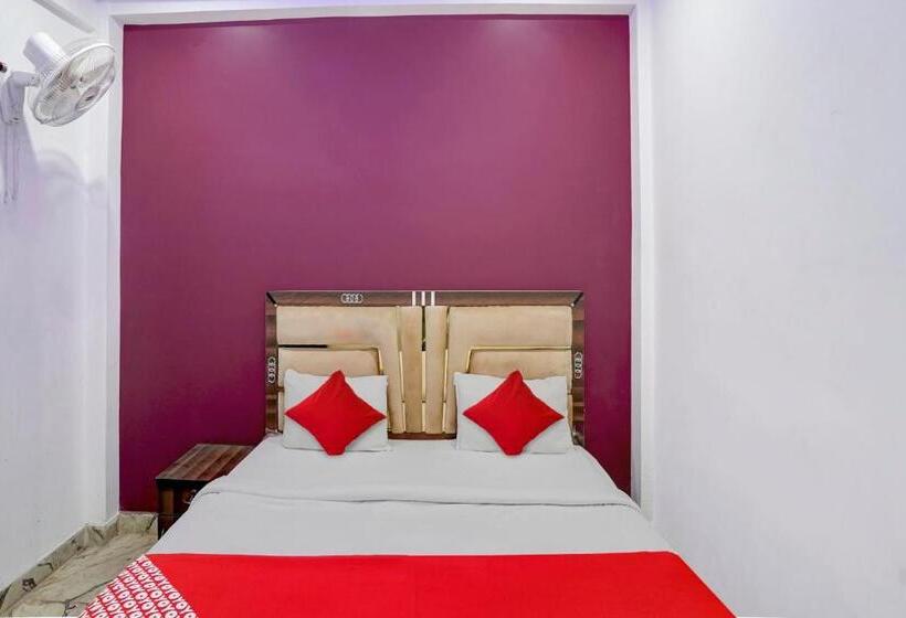 Hotel Oyo Flagship 81028 Ss