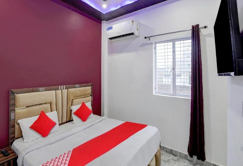 Hotel Oyo Flagship 81028 Ss