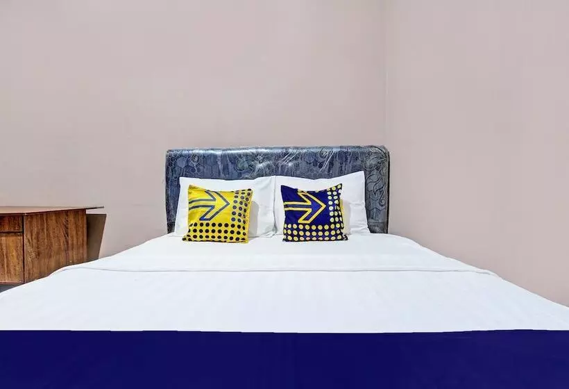ホテル Spot On 92373 Kristin Homestay 2