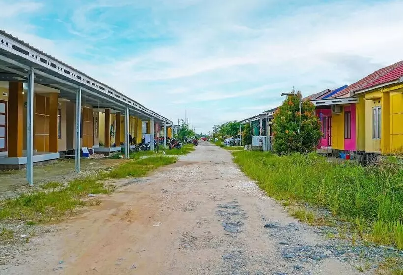 ホテル Spot On 92390 Wilma Kost Syariah