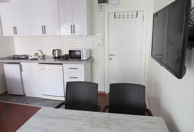 Istanberry Royal Apartments