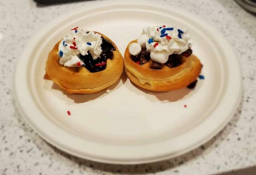 Cobblestone Hotel & Suites Sheldon