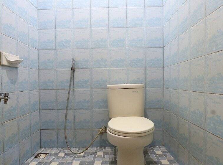 Hotelli Oyo 92296 Amole Paviliun Syariah