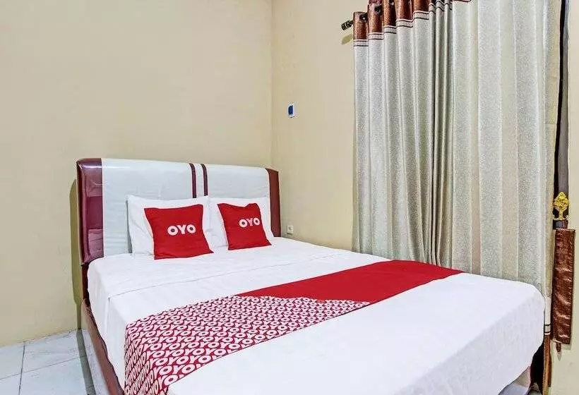 Hotelli Oyo 92296 Amole Paviliun Syariah