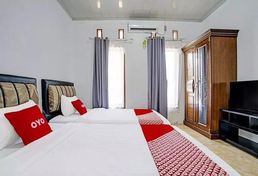 هتل Capital O 92358 Pondok Amak Syariah