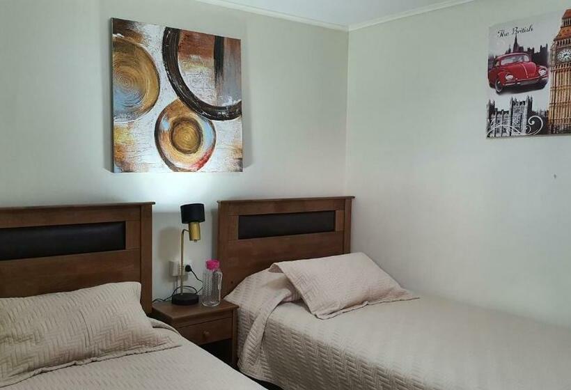 بنسيون Hostal Costa Brava