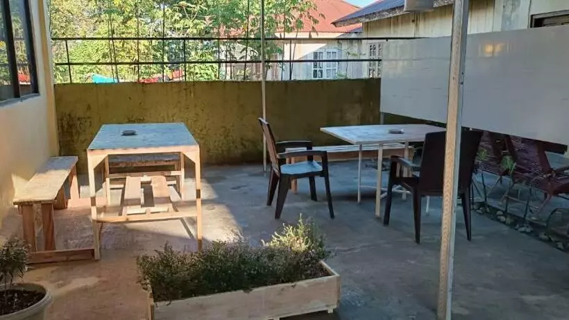 Majatalo Tange Guest House