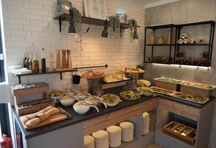 בית מלון כפרי Bonifacio Spa&sport Resort