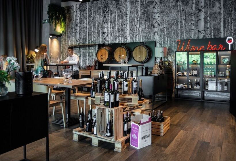 בית מלון כפרי Bonifacio Spa&sport Resort