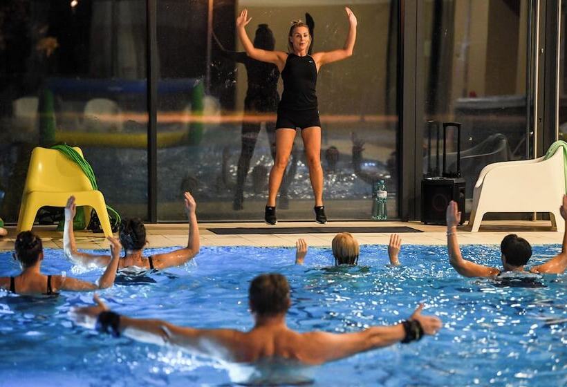 בית מלון כפרי Bonifacio Spa&sport Resort