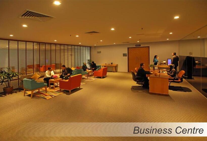 فندق Casuarina@meru