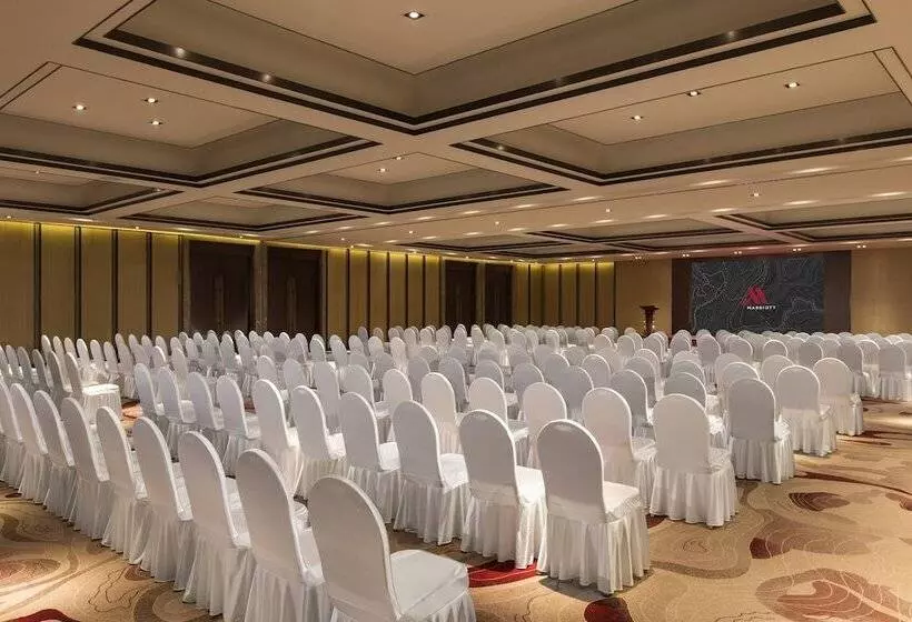 Hotel Chongqing Marriott