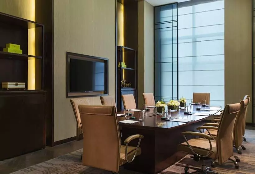 Hotel Chongqing Marriott